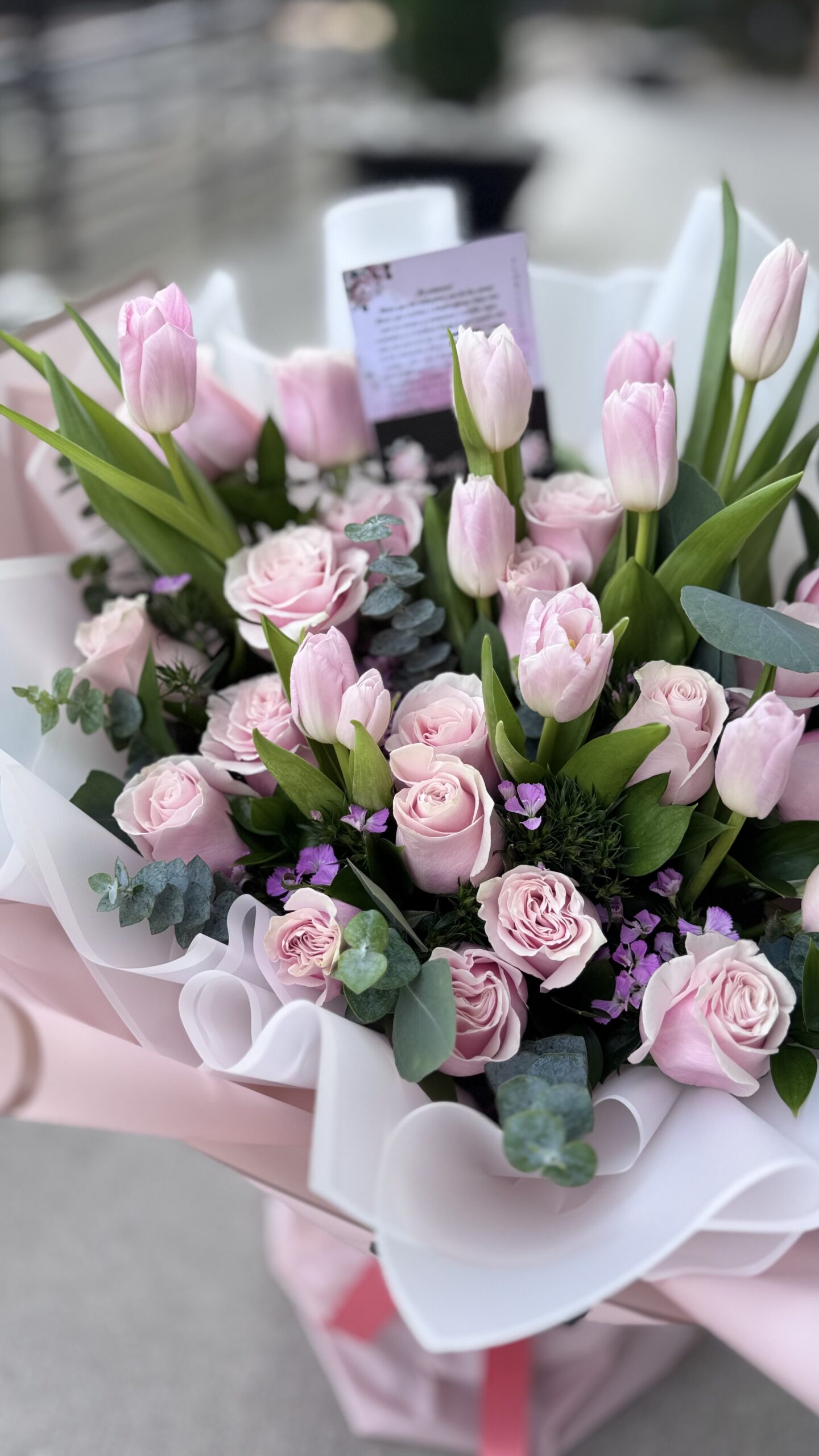 Tulip & Roses - Imagen 2
