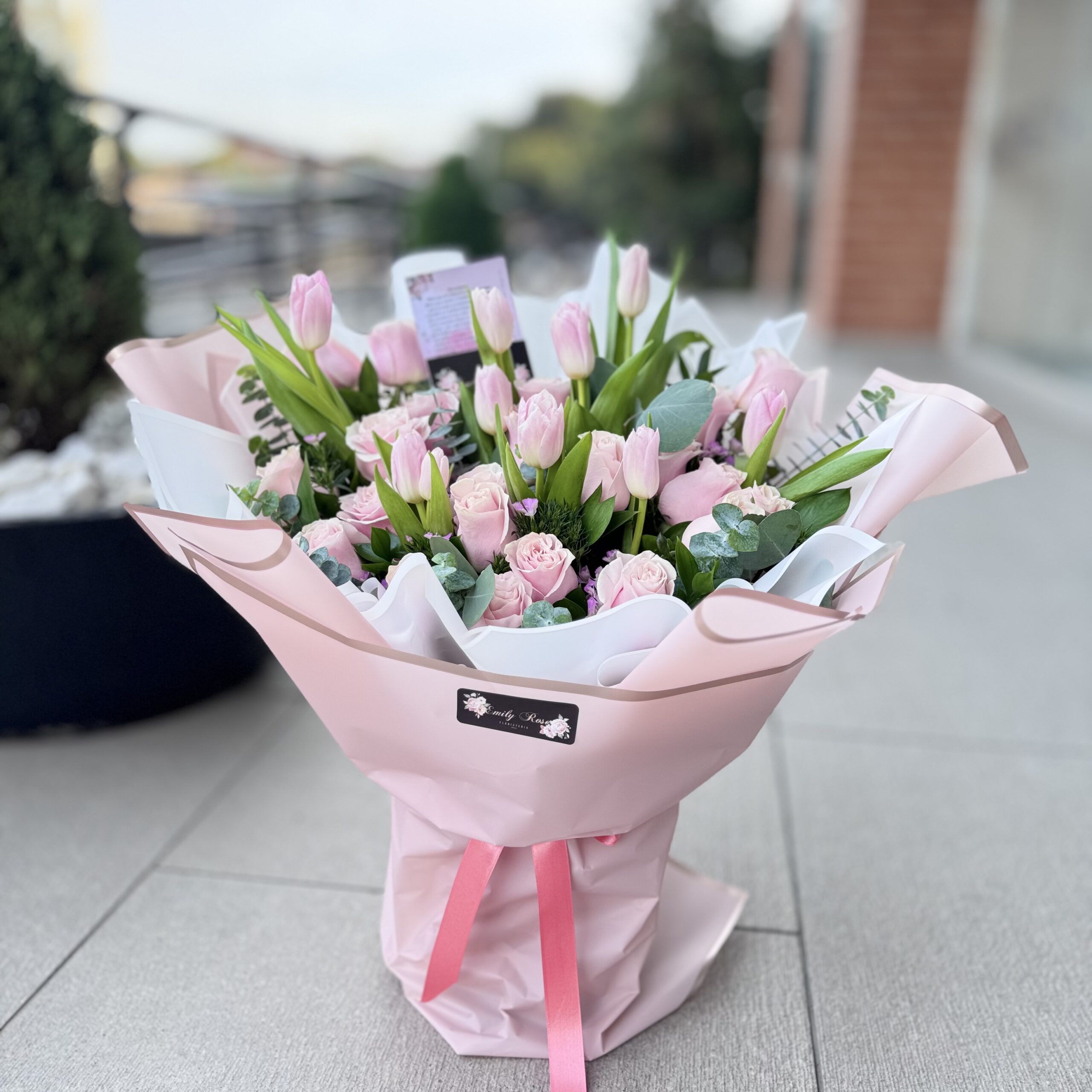 Tulip & Roses - Imagen 3
